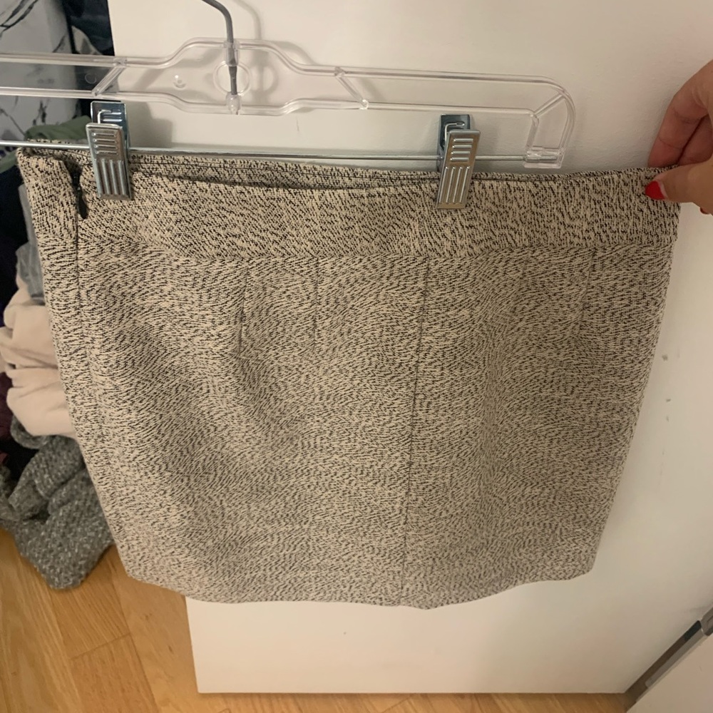 Loft skirt size 0, grey